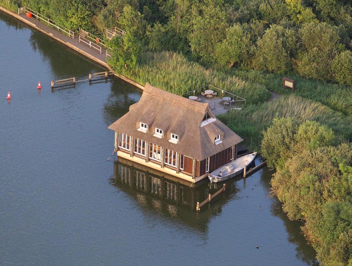 Cosy Pet Friendly Victorian Coachhouse Near Nature Walks On Norfolk Broads, With Fire Pit, Bbq & Alpacas Villa Ranworth Exterior photo